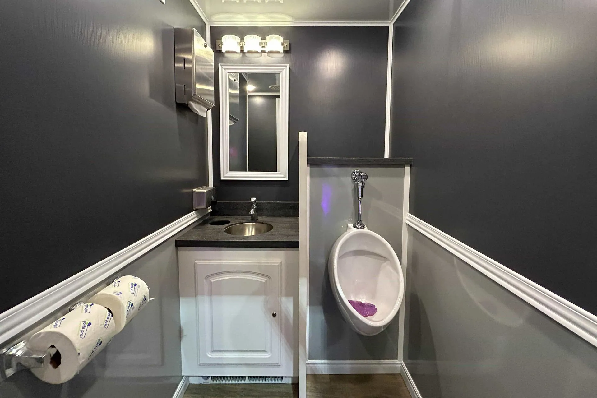 Premium restroom trailer—elegant exterior suitable for formal gatherings and large crowds.